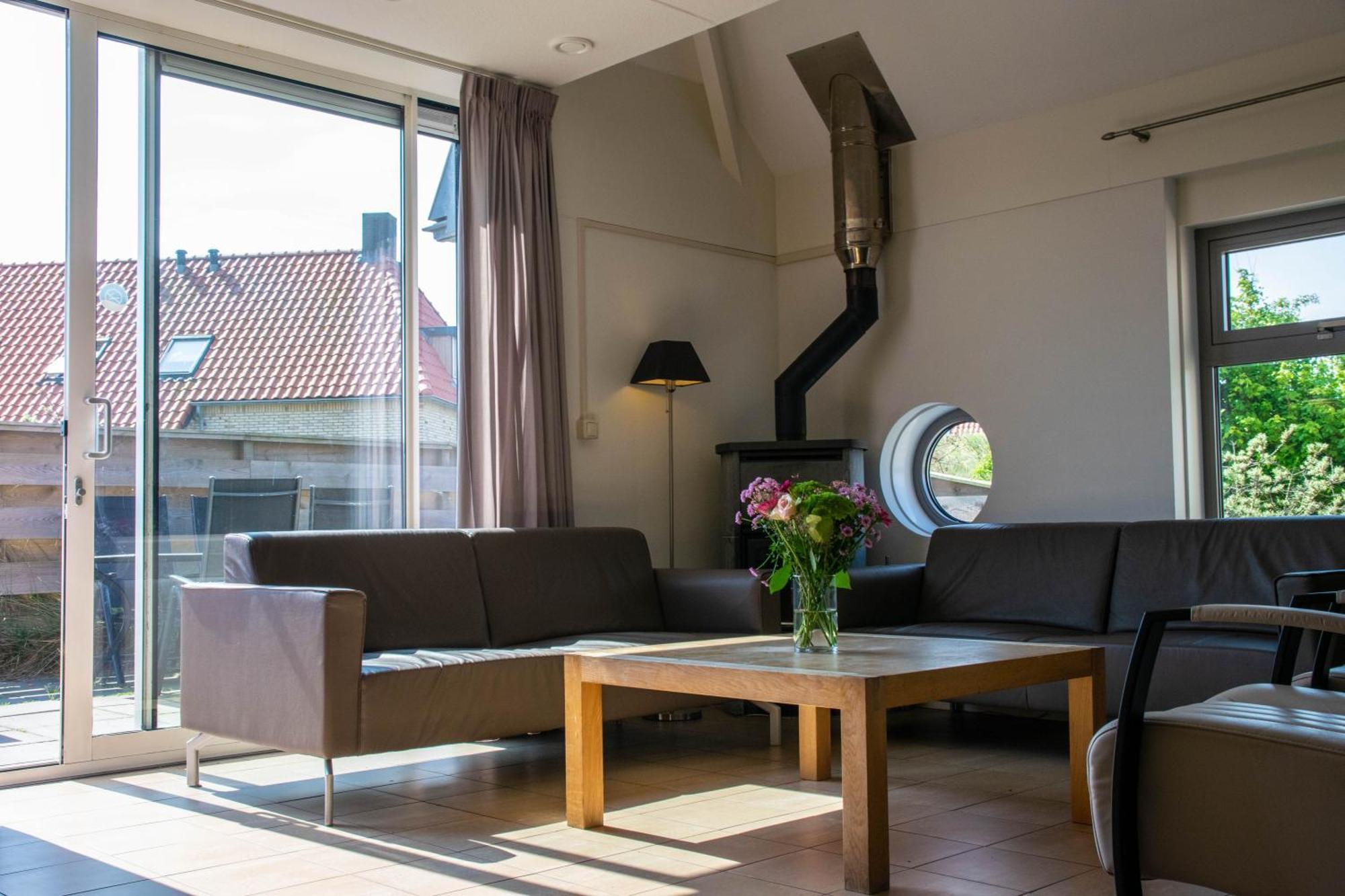 Vakantiepark Klein Vaarwater Buren  Δωμάτιο φωτογραφία