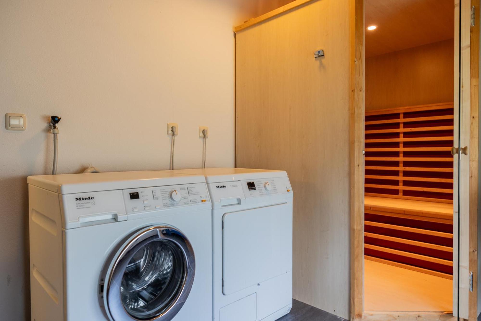 Vakantiepark Klein Vaarwater Buren  Δωμάτιο φωτογραφία
